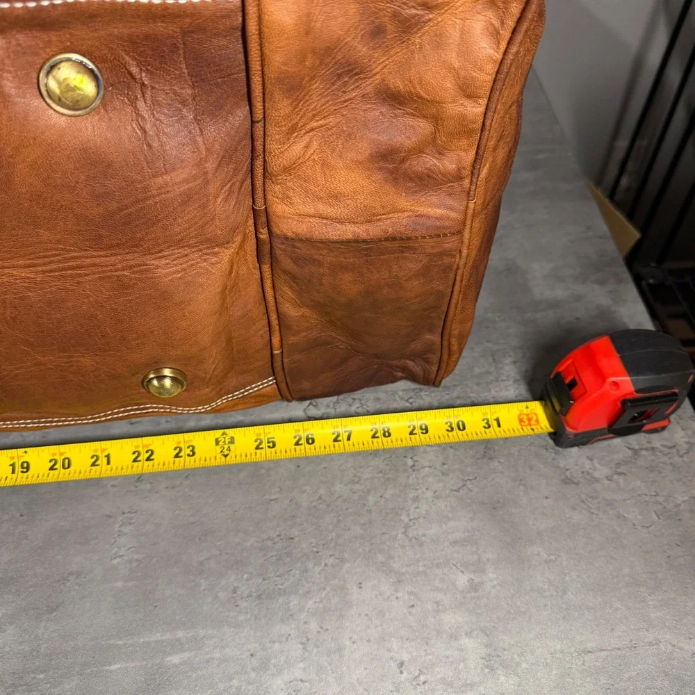 MaheTri Walker Leather Weekender 30
